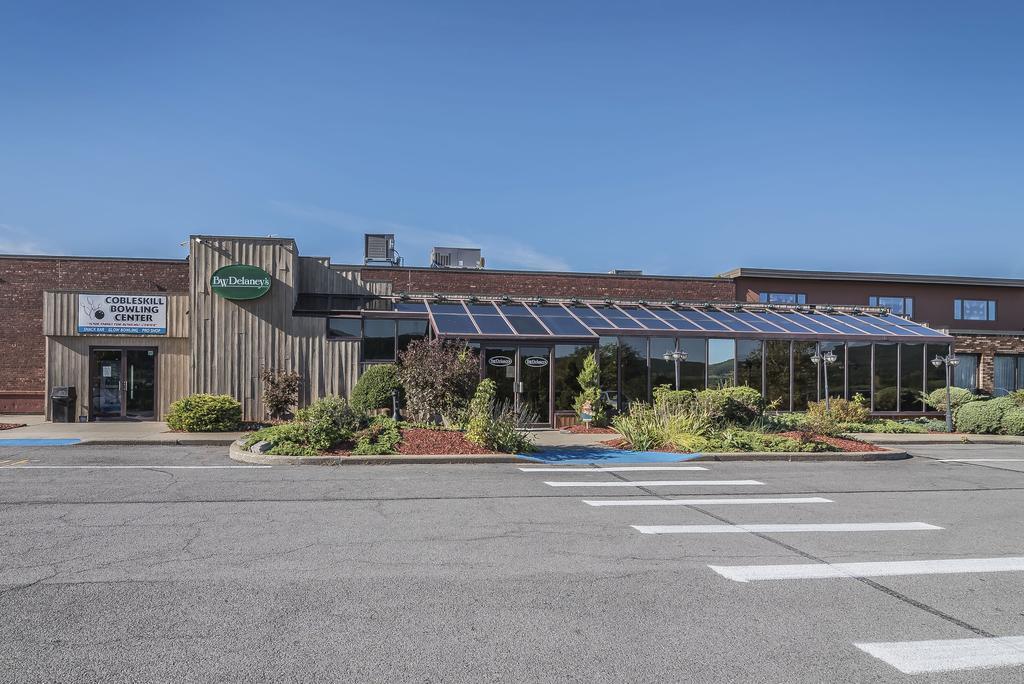 The Inn At Cobleskill Exterior photo