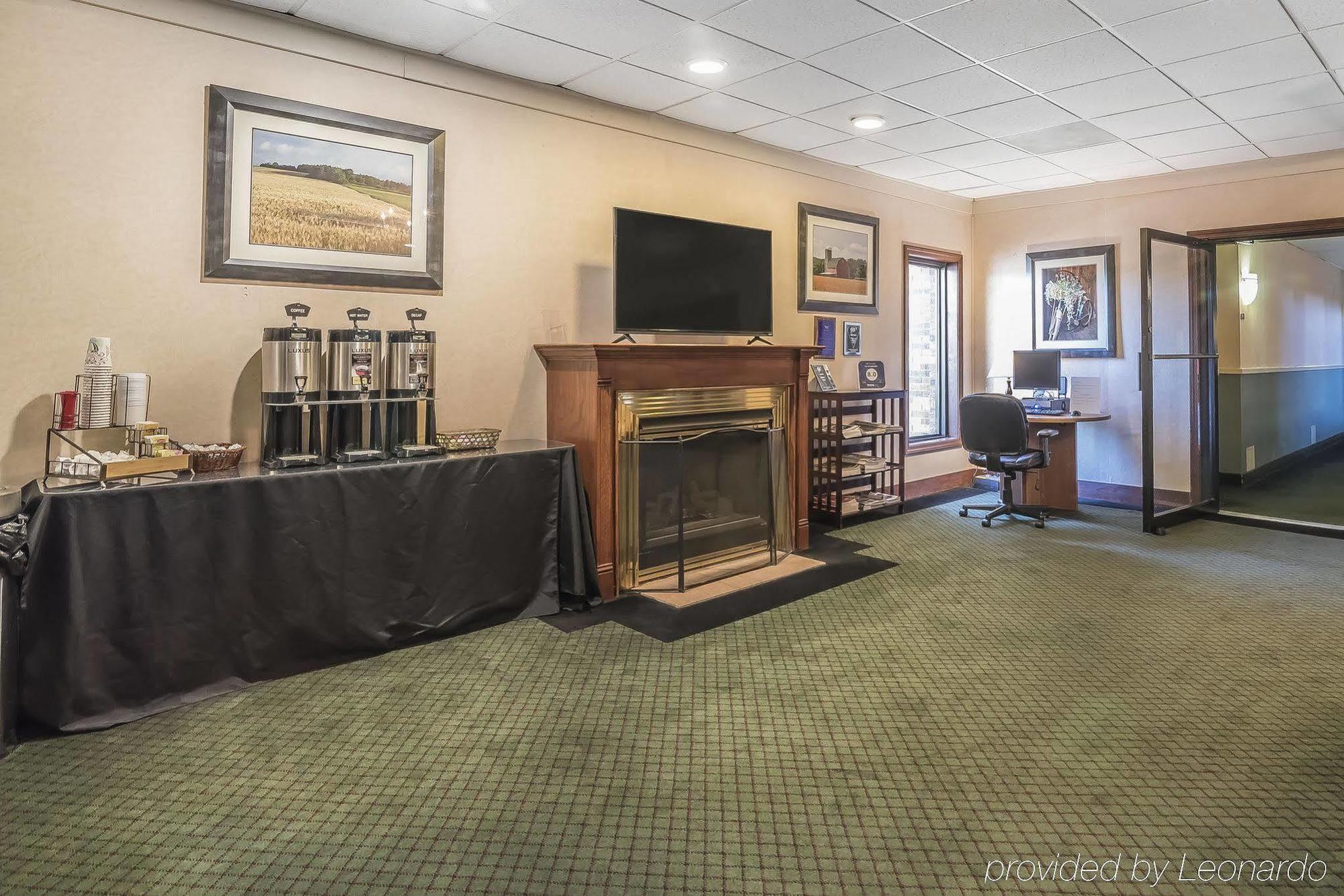 The Inn At Cobleskill Exterior photo