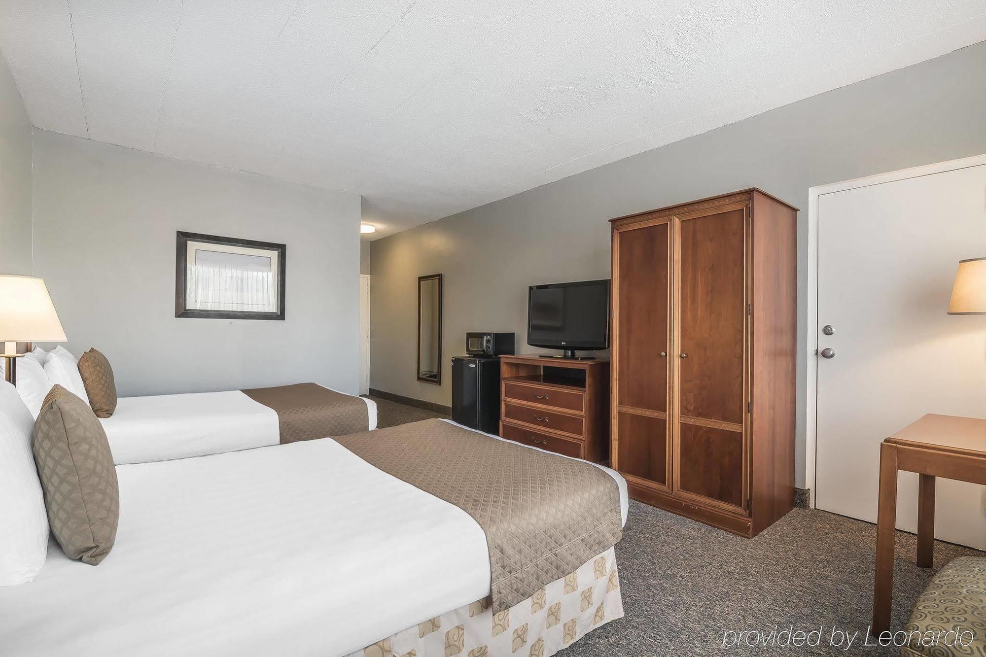 The Inn At Cobleskill Exterior photo