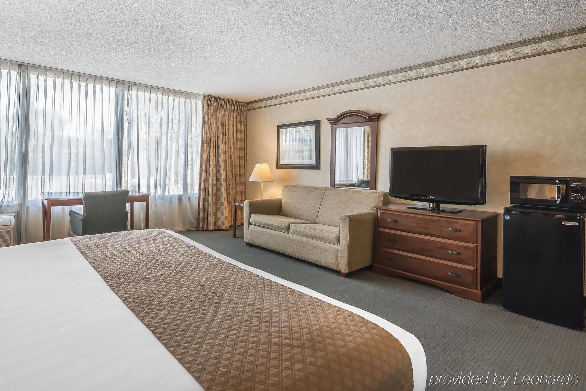 The Inn At Cobleskill Exterior photo